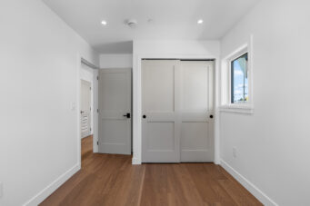 #1 - 1860 Moore Avenue